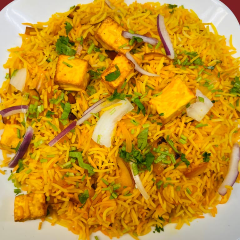 Delicious Fried Rice Options at Our Restaurant
